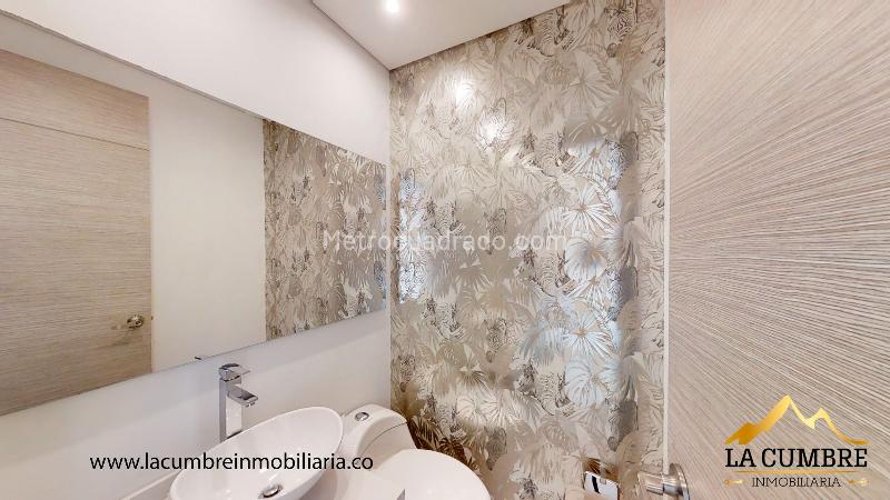 Apartamento de 3 Alcobas con Doble Parqueadero Cubierto en Provenza - 5