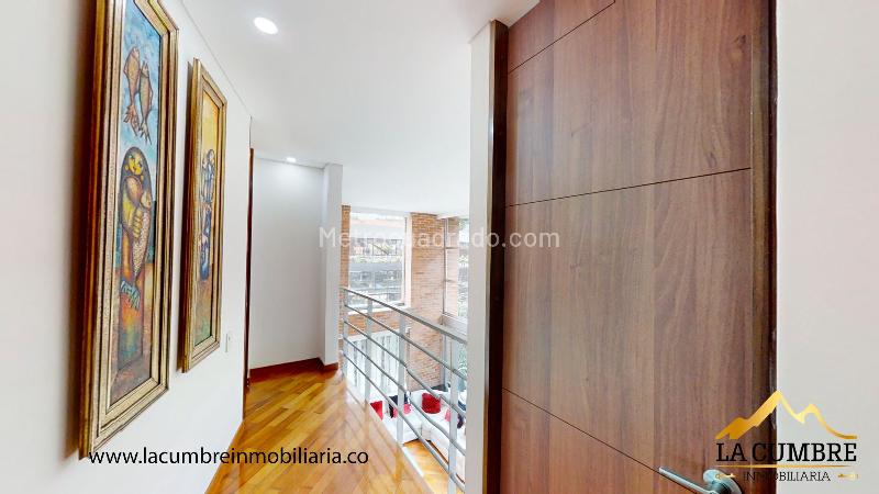 Duplex 2BR Apartment for Rent in El Tesoro, El Poblado - 8