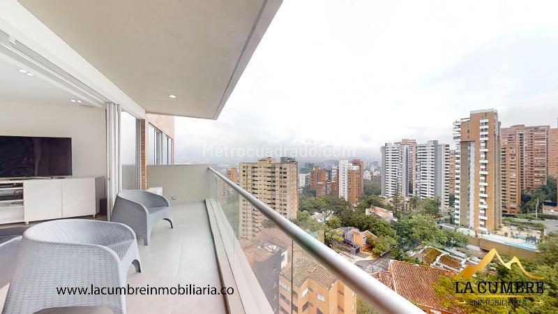 Elegant 4BR Apartment in Alejandría - 6