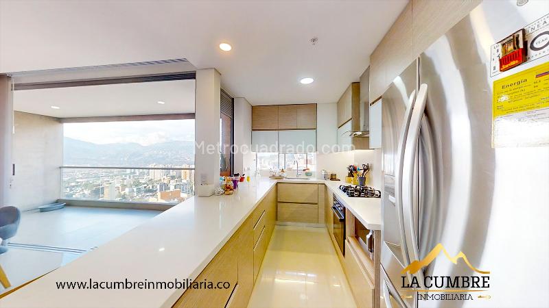 Apartamento de 3 Alcobas con Estilo en El Poblado Provenza - 5