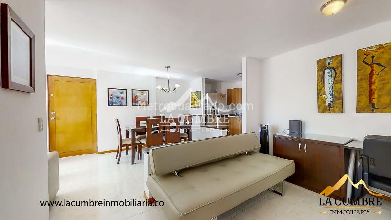 Furnished 2BR Apartment with Pool in El Poblado Los Balsos - 5