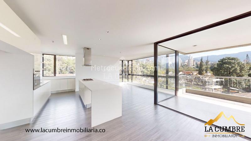 Apartamento de 3 Alcobas en Los Balsos, El Poblado - 4