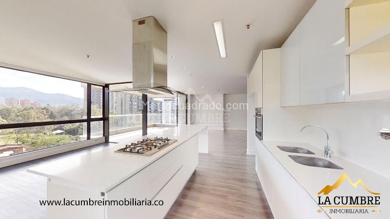 Apartamento de 3 Alcobas en Los Balsos, El Poblado - 6
