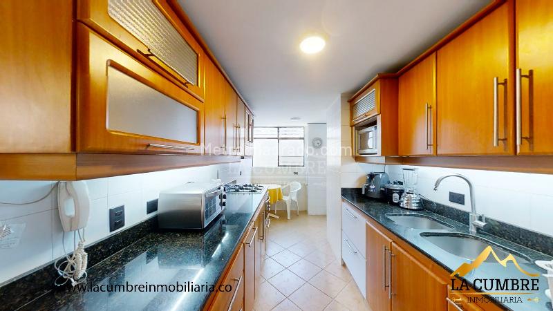 Apartamento Amoblado de 3 Alcobas en Arriendo en Vizcaya - 5