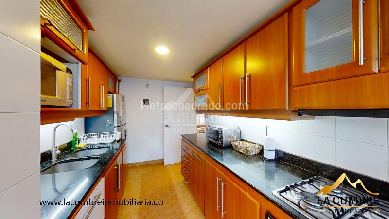 Apartamento Amoblado de 3 Alcobas en Arriendo en Vizcaya - 6