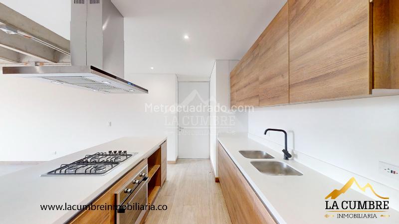 2BR Apartment with 3 Baths in Ciudad del Rio, Poblado - 5