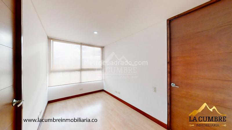 3BR Apartment with Pool in Loma Los Gonzales - 7