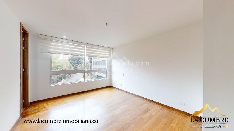 Apartamento Amplio de 3 Alcobas y 4 Baños en El Poblado La Calera - 7