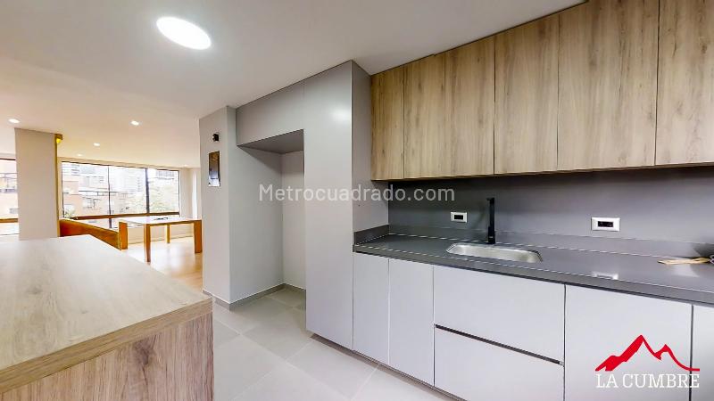 3BR Apartment in Gated Complex in El Tesoro, El Poblado - 5