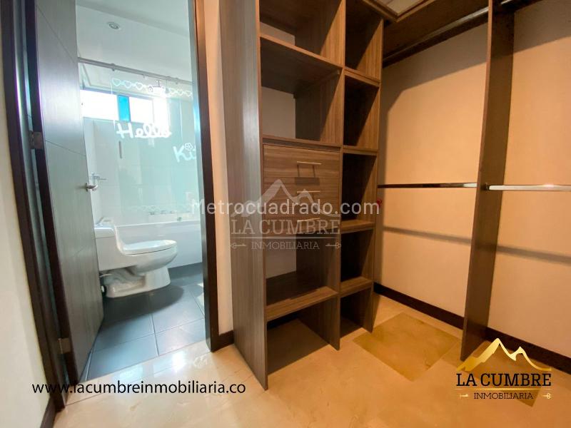 Spacious 4BR Apartment in El Poblado Castropol - 6