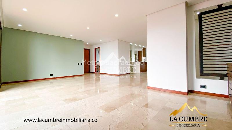 Apartamento Estiloso de 3 Alcobas en El Poblado Las Lomas - 2