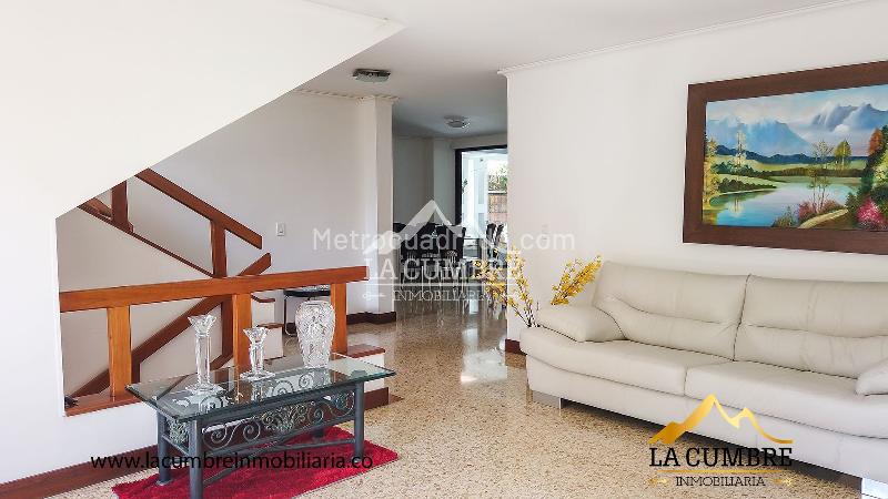 Casa Encantadora de 3 Alcobas en El Poblado Los Balsos - 4