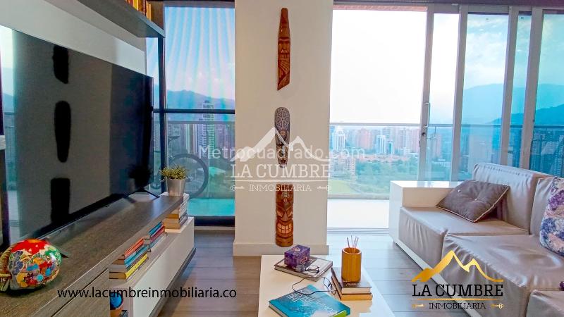 1BR Apartment with Double Covered Parking in Los Balsos - 3