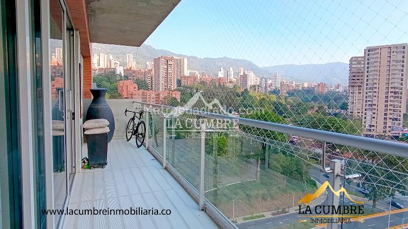 1BR Apartment with Double Covered Parking in Los Balsos - 4