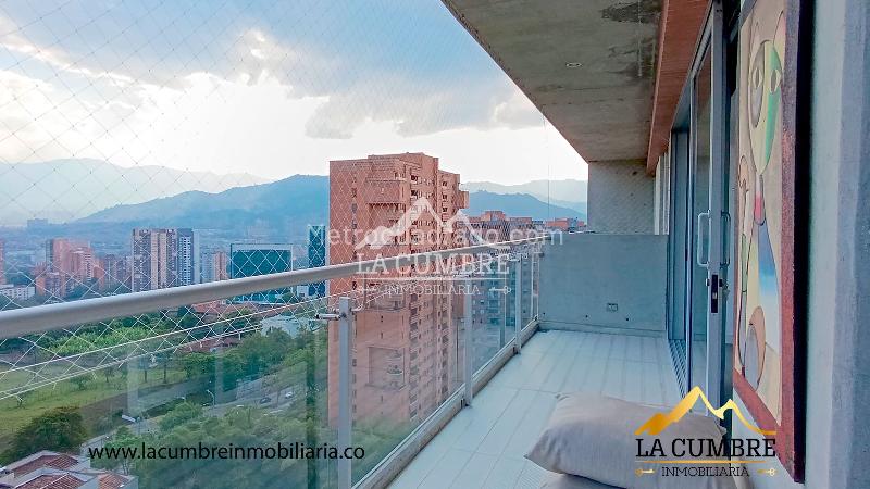1BR Apartment with Double Covered Parking in Los Balsos - 5