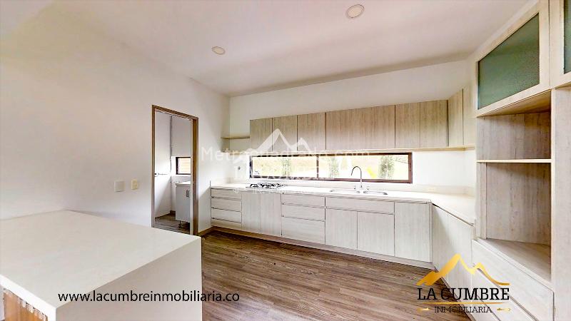 Casa Campestre de Un Nivel en Venta en El Retiro - 5