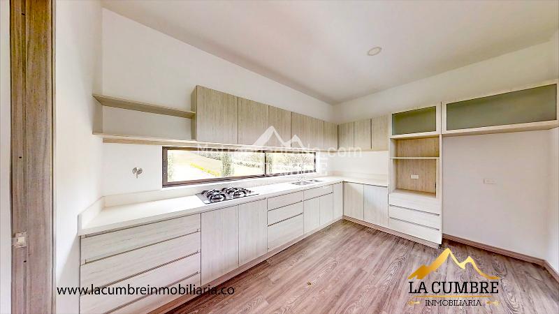 Casa Campestre de Un Nivel en Venta en El Retiro - 6