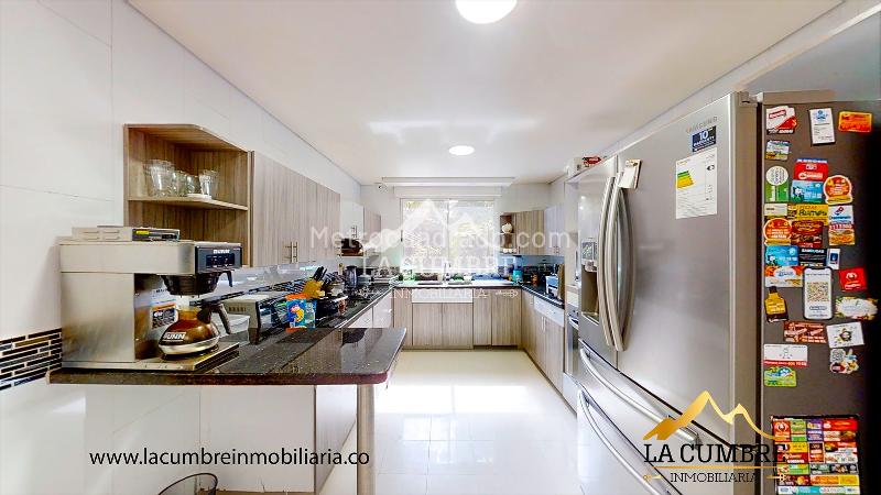 Furnished 4BR House for Rent in La Superior (Poblado) - 5