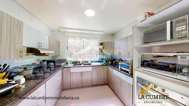 Furnished 4BR House for Rent in La Superior (Poblado) - 6