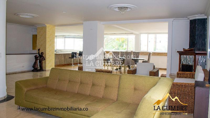 Casa en Alquiler en Altos del Poblado con Jacuzzi - 2