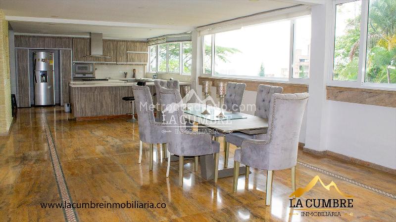 Casa en Alquiler en Altos del Poblado con Jacuzzi - 5