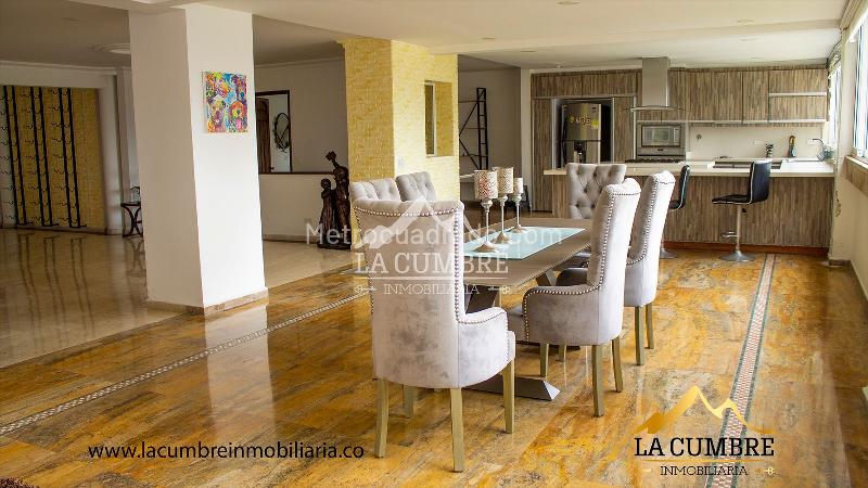 Casa en Alquiler en Altos del Poblado con Jacuzzi - 6