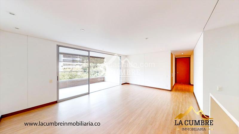 Stylish 2BR Apartment in El Poblado Los Balsos