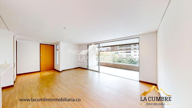 Stylish 2BR Apartment in El Poblado Los Balsos - 5
