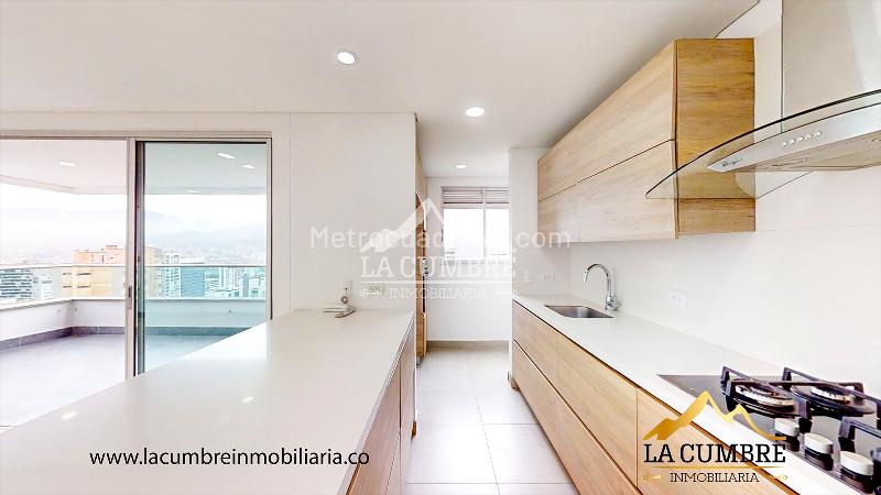 Modern 3BR Apartment in El Poblado Loma de Los Parra - 6