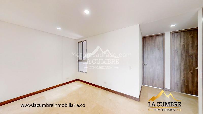 Modern 3BR Apartment in El Poblado Loma de Los Parra - 9