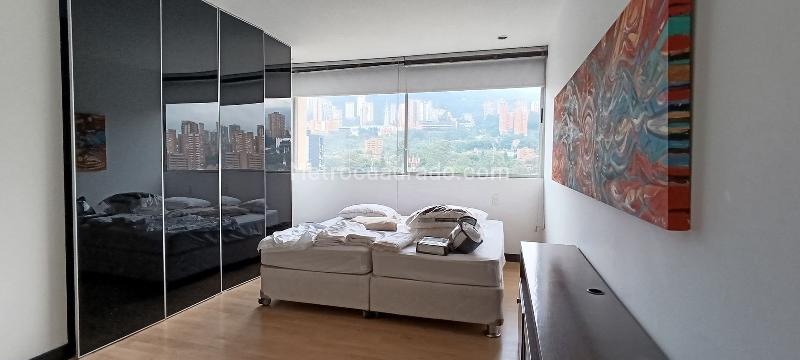 Apartamento Amoblado en Alquiler en El Poblado Loma de Los Parra - 6