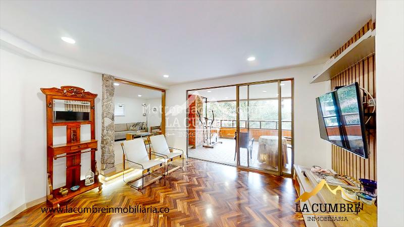 Apartamento amoblado de 3 alcobas en El Tesoro, El Poblado - 3