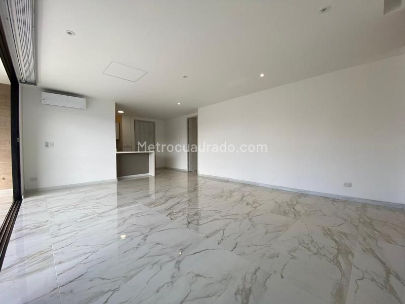 3BR Apartment for Rent with Double Covered Parking in El Poblado (Castropol) - 8