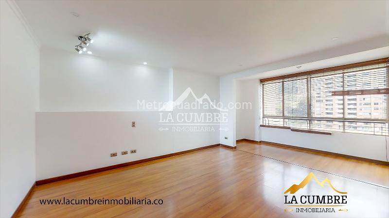Apartamento Amplio de 3 Alcobas en La Calera, El Poblado - 8