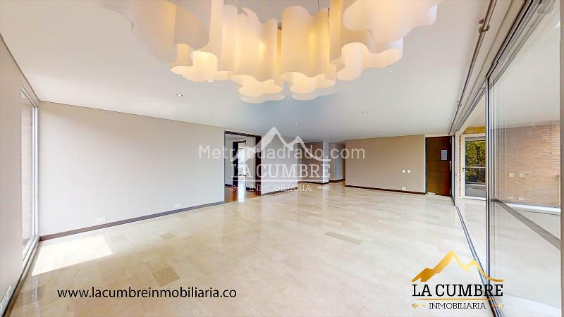 Apartamento Amplio de 3 Alcobas en La Calera - 3