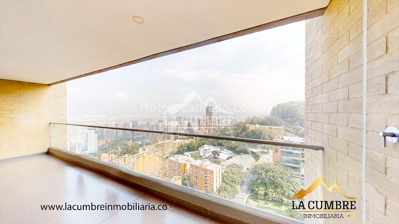 Spacious 3BR Apartment in El Poblado Castropol - 7