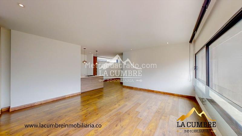 2BR Apartment for Rent with 2 Covered Parking Spaces in El Poblado (San Lucas) - 2