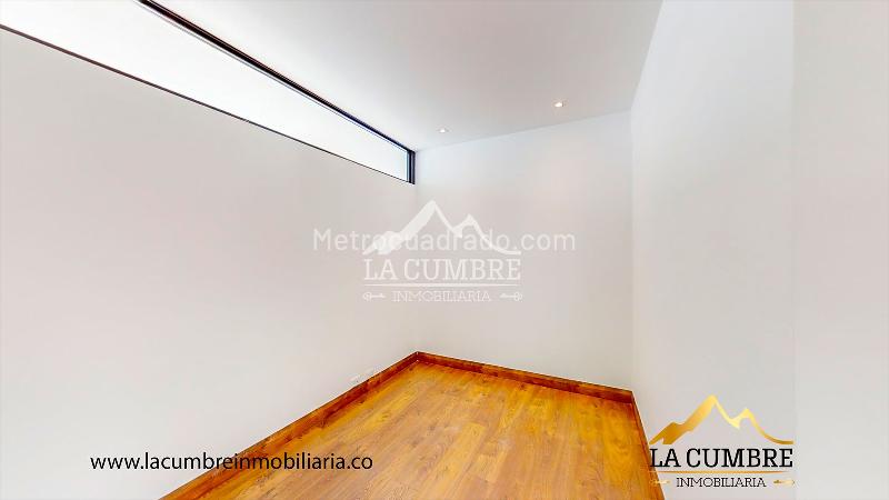 2BR Apartment for Rent with 2 Covered Parking Spaces in El Poblado (San Lucas) - 7