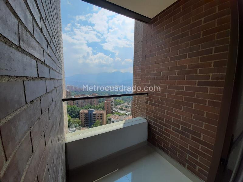 2BR Apartment for Rent in Los Balsos, El Poblado - 9