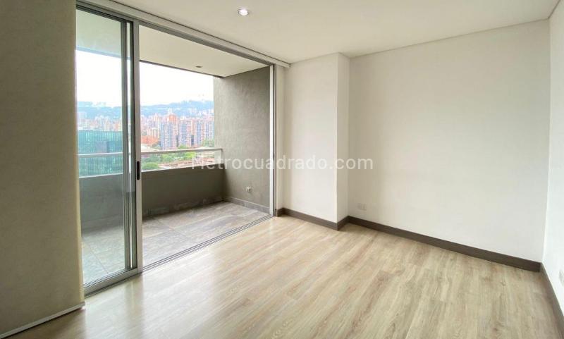 Cozy 2BR Apartment in El Poblado - 4