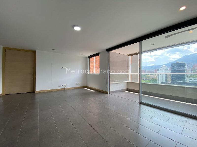 Modern 3BR Apartment with Pool in Santa Maria de Los Angeles - 3