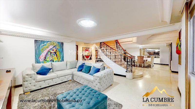 Casa Amplia de 5 Alcobas en San Lucas, El Poblado