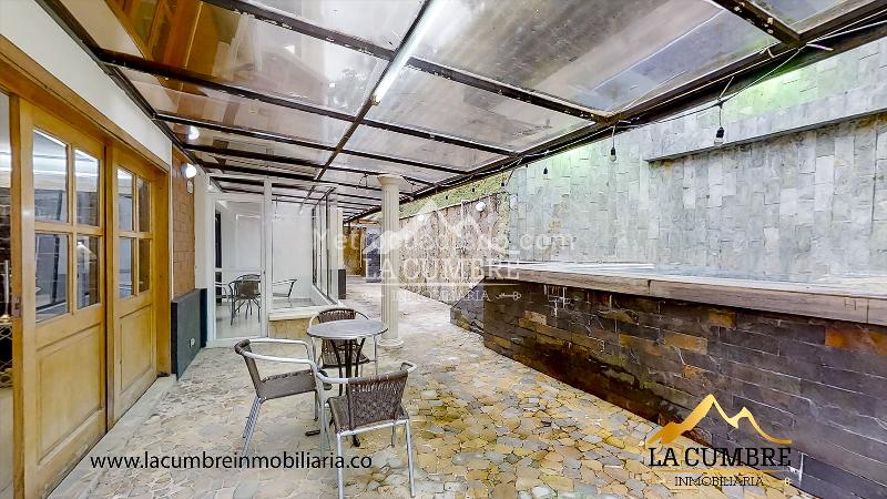 Casa Amplia de 5 Alcobas en San Lucas, El Poblado - 3