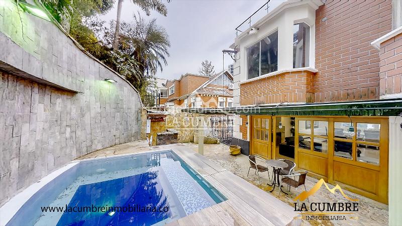 Casa Amoblada de 5 Alcobas en San Lucas, El Poblado - 2