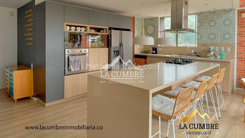 Apartamento Dúplex de 2 Alcobas en El Tesoro, El Poblado - 7
