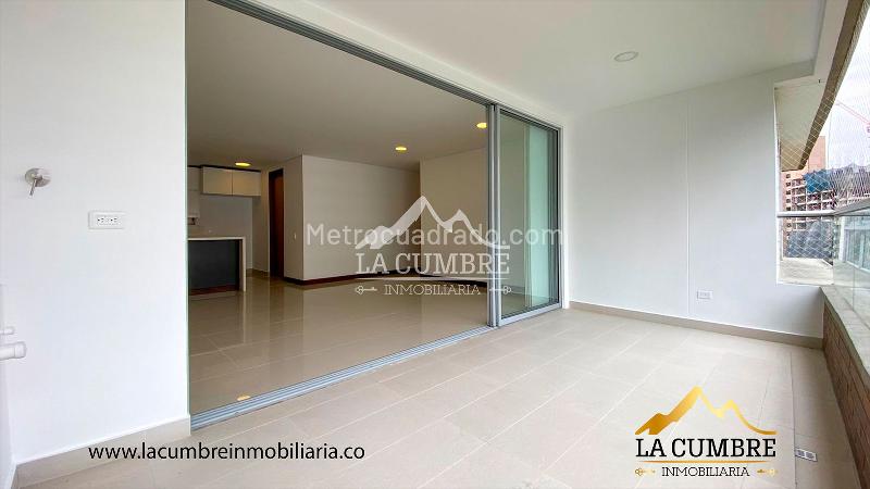 2BR Apartment for Rent with Double Covered Parking in El Poblado (Los Balsos) - 5