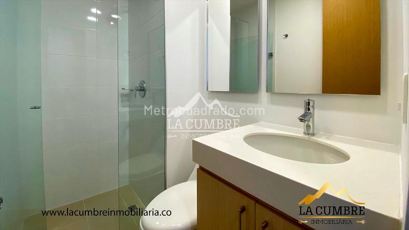2BR Apartment for Rent with Double Covered Parking in El Poblado (Los Balsos) - 7