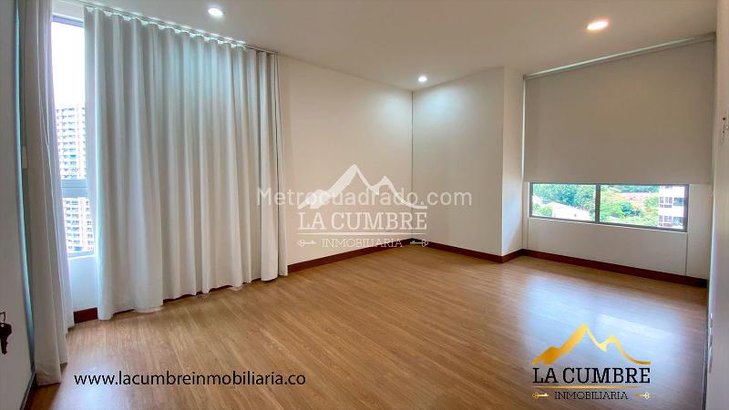 2BR Apartment for Rent with Double Covered Parking in El Poblado (Los Balsos) - 9