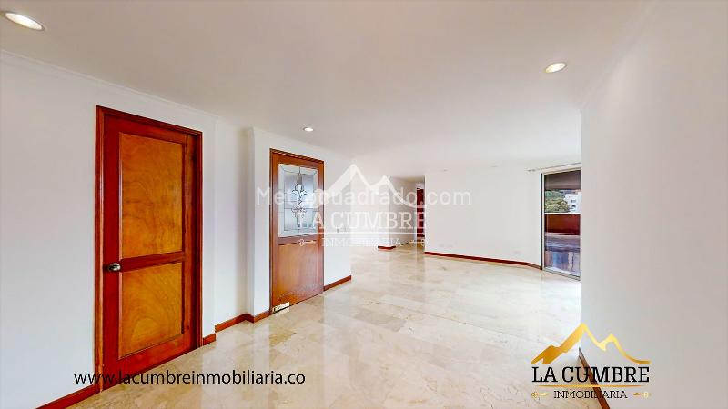 3BR Apartment for Rent with Double Covered Parking in El Poblado (Los Balsos) - 2