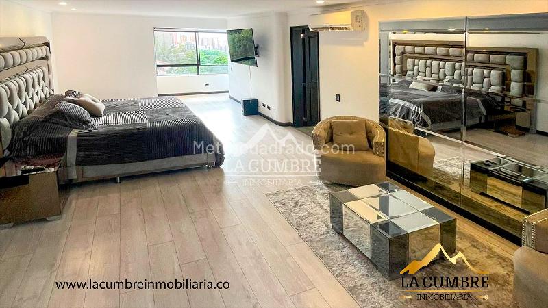 Duplex de 4 Alcobas con Vistas en El Poblado El Tesoro - 7